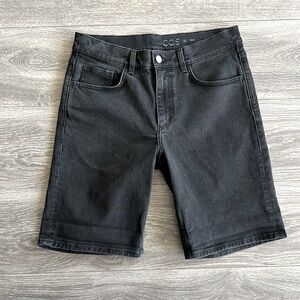 COS Men’s Black Jean Short / 30 slim